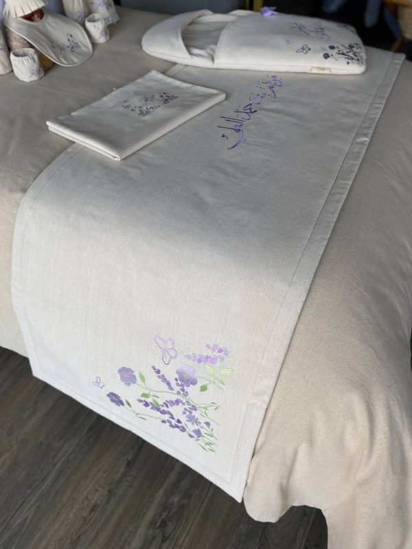 Mommy Bed Throw - Image 3