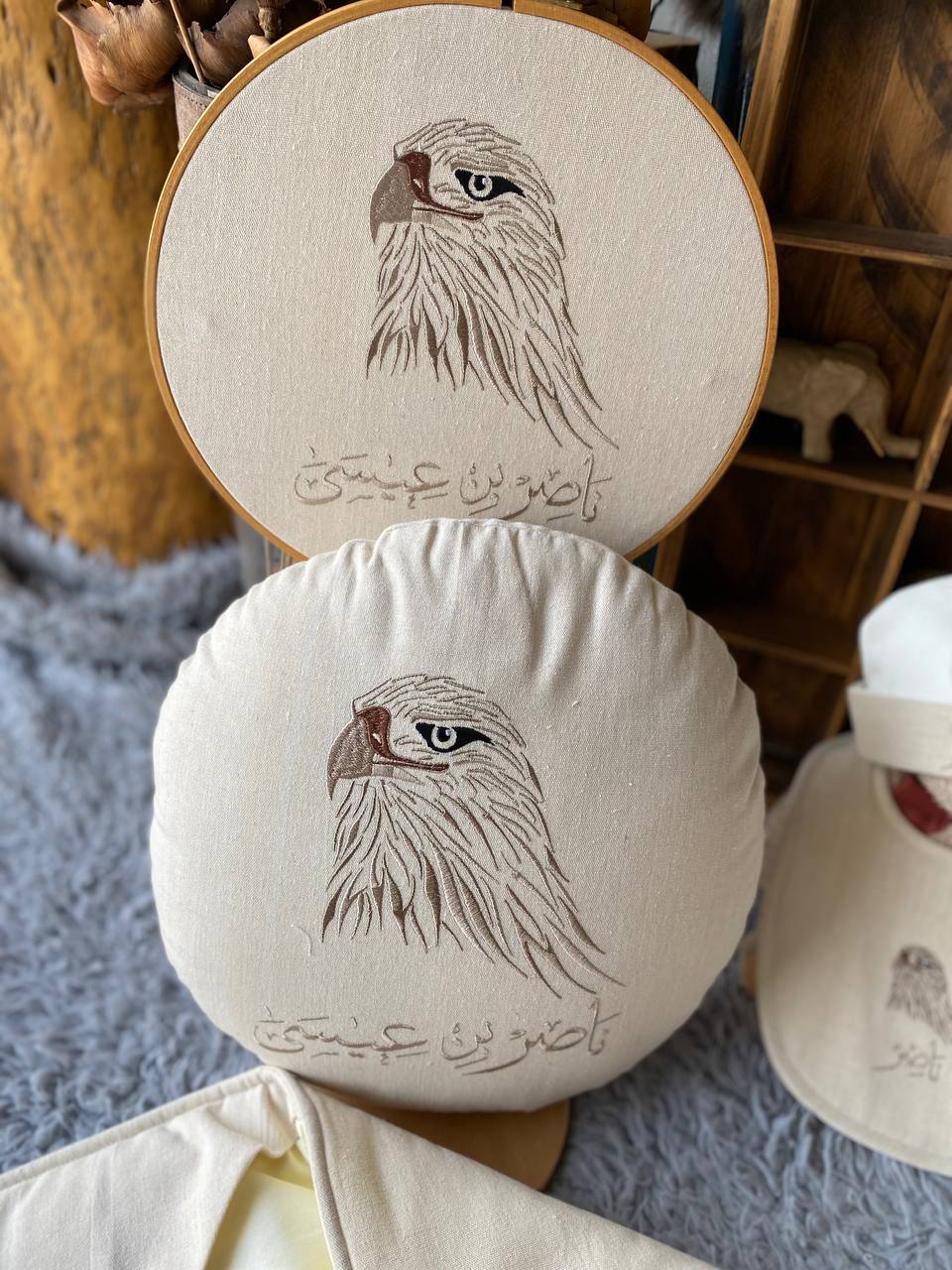 Round cushion مخدة دائرية